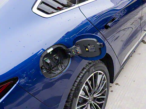 2023�� DM-i �ھ��� 121KM ������