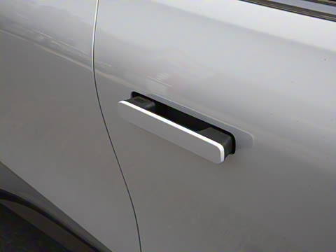 2025�� 130km EM-i ����