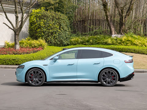 2025�� ���� 331km Ultra