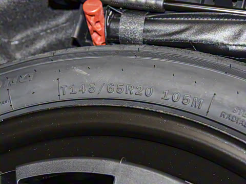 2022�� 45 TFSI quattro S-line ʥ��ʿ