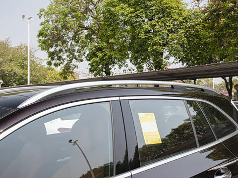 2025�� �Ŀ� GLC 300 L 4MATIC ������ 5��