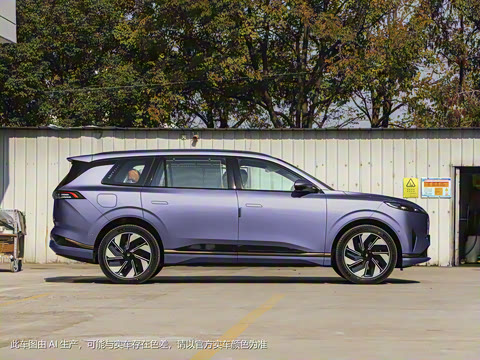 2025�� 636Max����� 5��