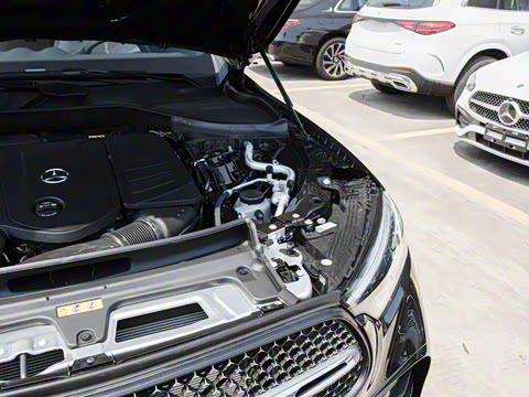 2025�� �Ŀ� GLC 300 L 4MATIC ������ 7��