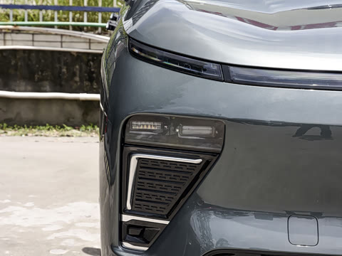 2025�� ���� 265 Max��������������ʻ