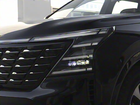 2025�� ���Ĵ� UItra 2.0T ������ �ǻ۾�����