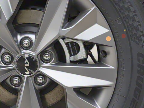 2025�� 2.0T �������������