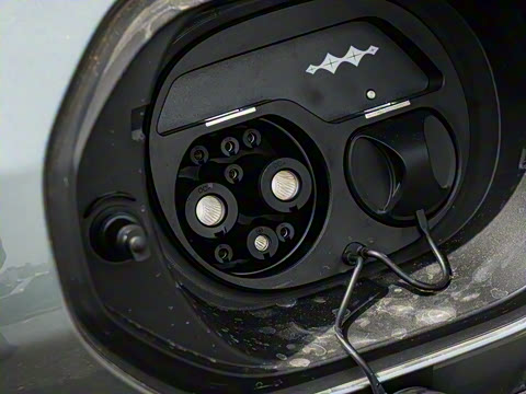 2025�� 501KM ����Max��