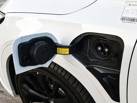 2022�� HI�� �߽װ�