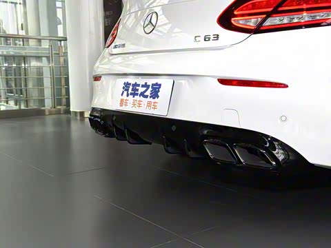 2019�� AMG C 63 ���ܳ�