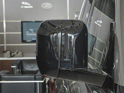 2025�� 110 3.0T P400 X-Dynamic HSE