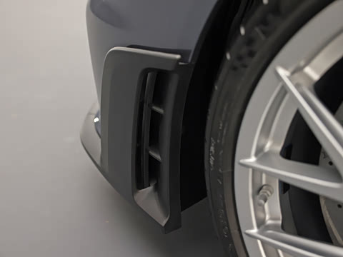 2023�� Spyder RS 4.0L