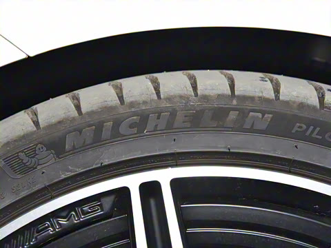 2025�� AMG C 43 4MATIC ���нγ� �ر��