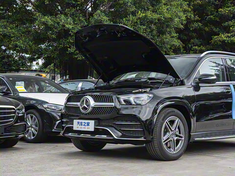 2023�� GLE 450 4MATIC ������