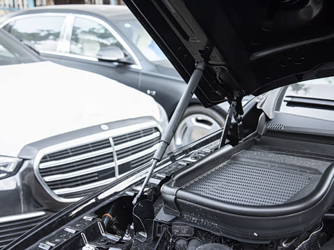 2023�� GLE 450 4MATIC ������