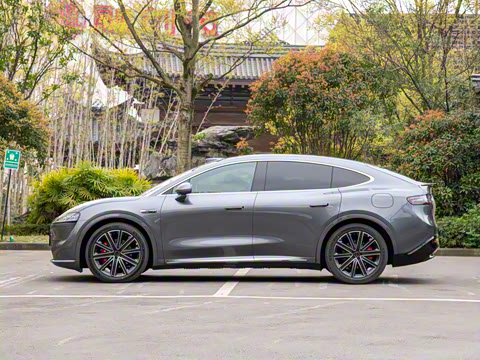 2025�� ���� 331km Ultra