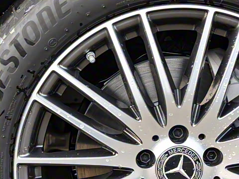 2025�� �Ŀ� GLC 300 L 4MATIC ������ 5��