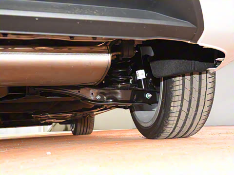 2023�� �Ŀ� A3L Limousine 35 TFSI ʱ��������