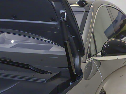 2025�� 102kWh ǩ����