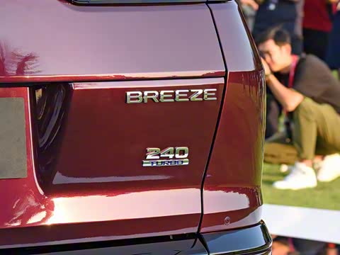 2020�� 240TURBO CVT����������