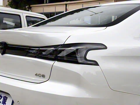 2022�� 1.6T ���ΰ�