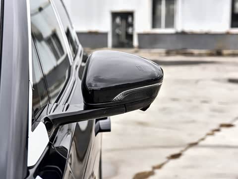 2025�� 605 Max������