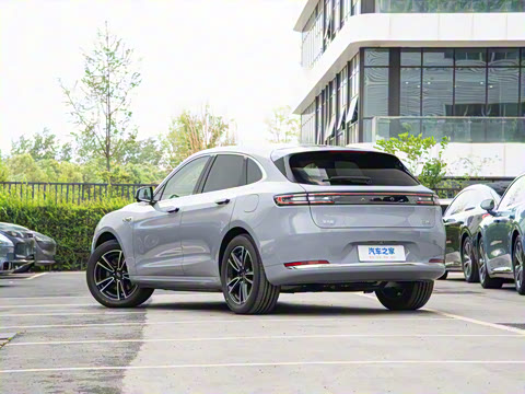 2025�� ���� Ultra ������