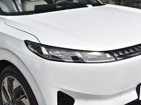 2025�� 210Ultra�Ǽݰ� 5��