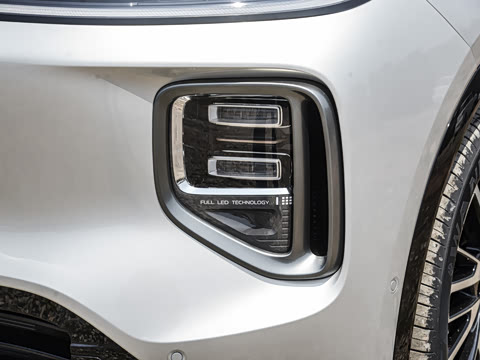 2025�� 215�콢��