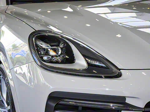 2023�� Cayenne E-Hybrid 2.0T �����