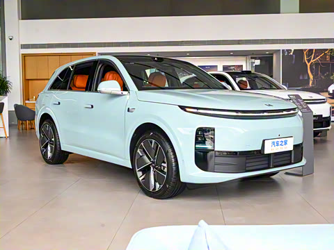 2025�� Max ���ܻ��°�