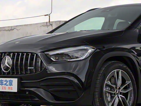 2022�� AMG GLA 35 4MATIC