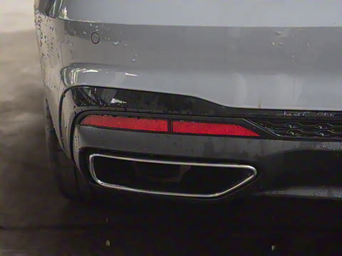 2025�� 200���������� 40 TFSI ���������� B&O ��ҹ��