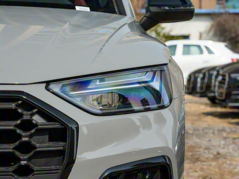 2025�� 45�����ذ� 40 TFSI ����������