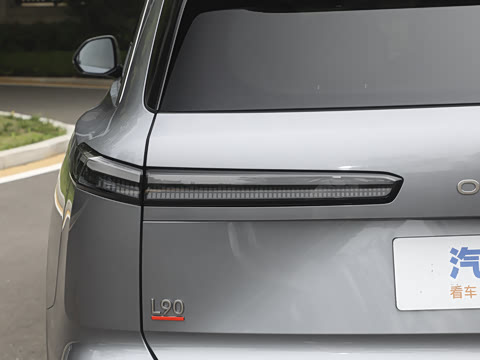 2025�� Ultra ������