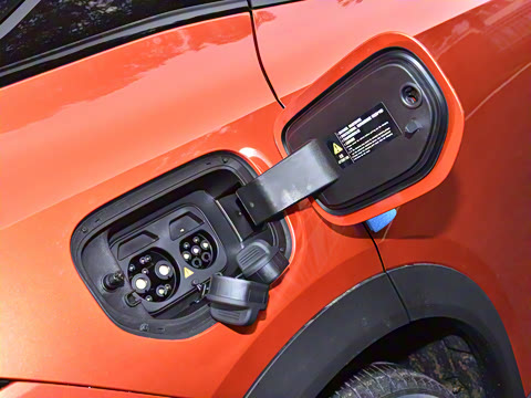 2025�� 215Max ��ΪǬ���Ǽ�ADS SE���̰�