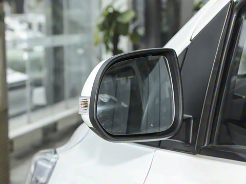 2024�� 2.0L �ֶ��м�Ӫ�˾�Ӣ��CNG 7��