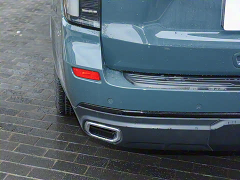 2025�� 2.7T �����