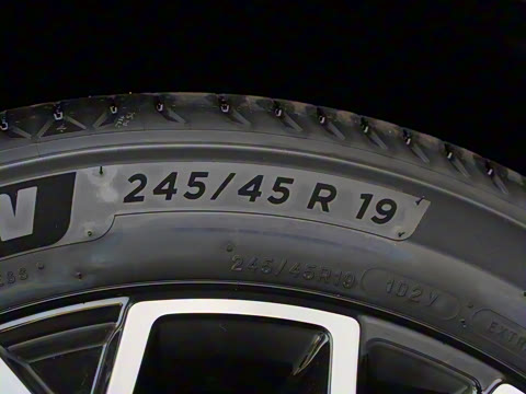 2025�� �����Ǽݰ� 75kWh