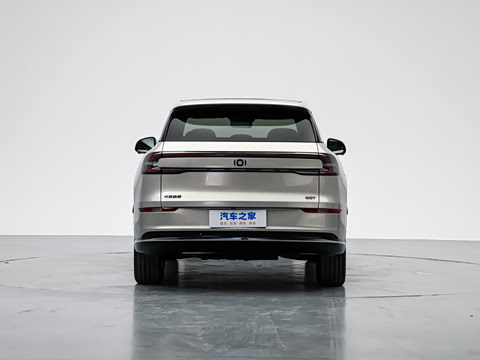 2025�� 215�����콢PLUS