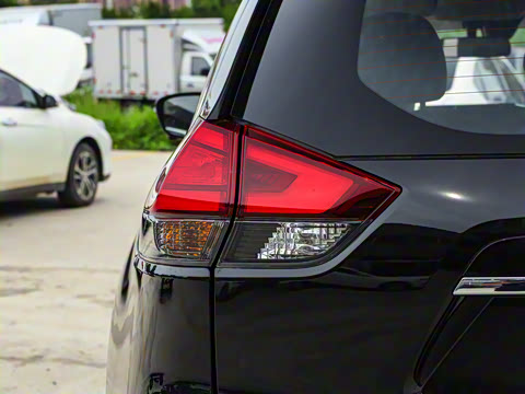 2025�� ���� 2.0L �������İ�