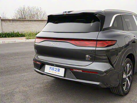 2025�� DM 215KM�����״��콢��