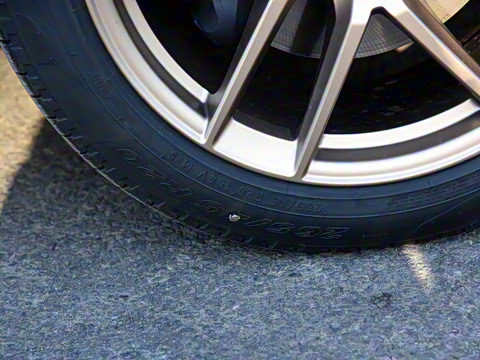 2022�� Macan 2.0T