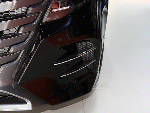 2025�� LS570TX ���