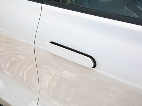 2022�� �Ŀ� EcoBoost 245 ST-Line