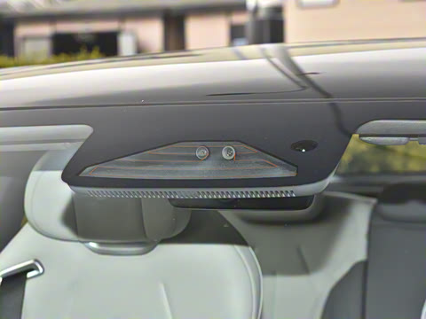 2025�� 530UltraǬ���Ǽ�ADS SE�����