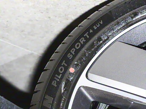 2025�� Ultra ���ܻ��°�