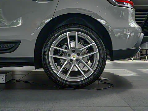 2025�� Macan 2.0T ���ΰ�