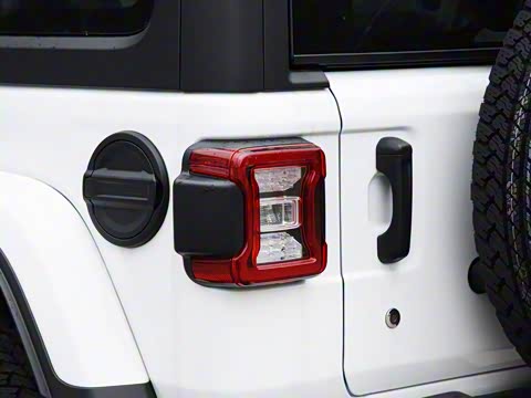 2018�� 2.0T Sahara ���Ű�