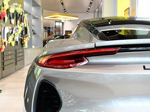 2025�� 2.0T DCT Turbo SE