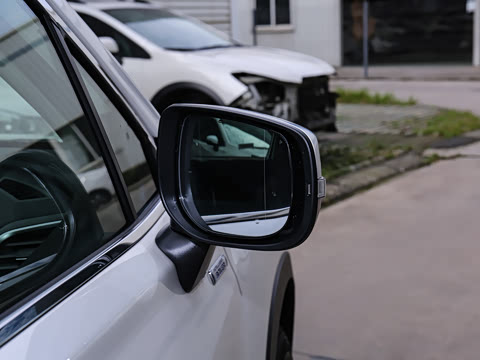 2021�� 2.0i �����˶���EyeSight